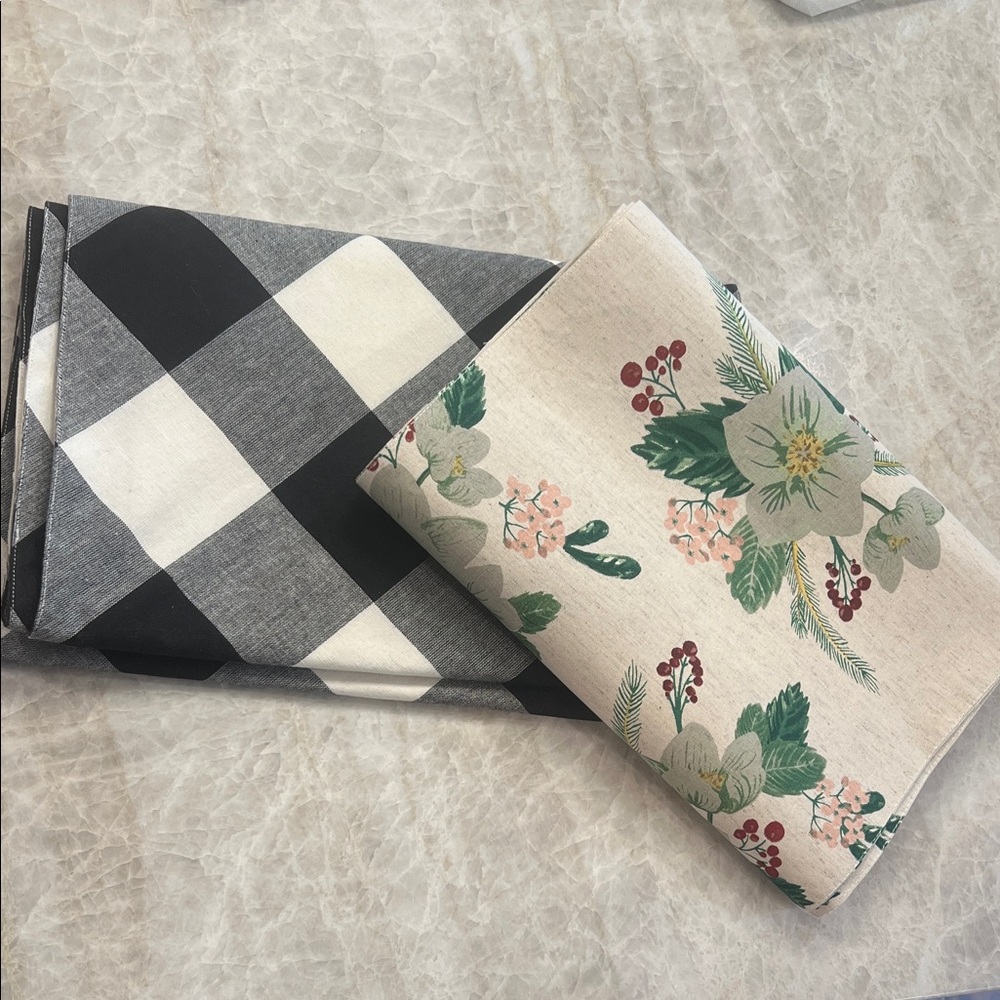 Holiday Christmas table runner bundle